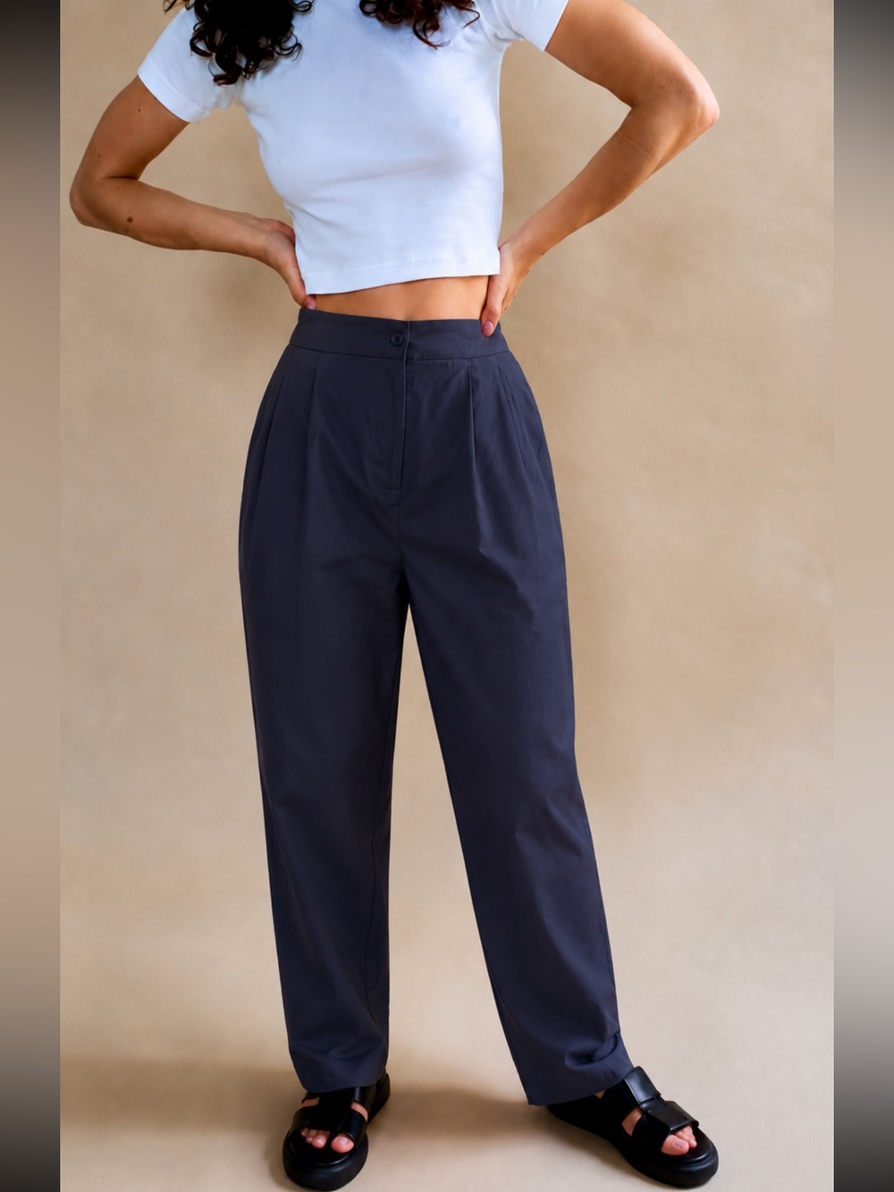 Toit Volant High Rise Pleated Cotton Trousers — Size Medium- New